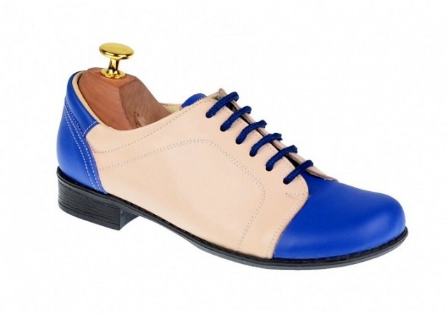 Oferta marimea 35 -  Pantofi dama, casual, din piele naturala (albastru cu bej) LP53ALBEJ